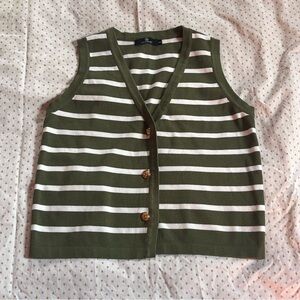 NWOT Lillusory Women’s V Neck Striped Vest With Detailed Gold Buttons, versatile